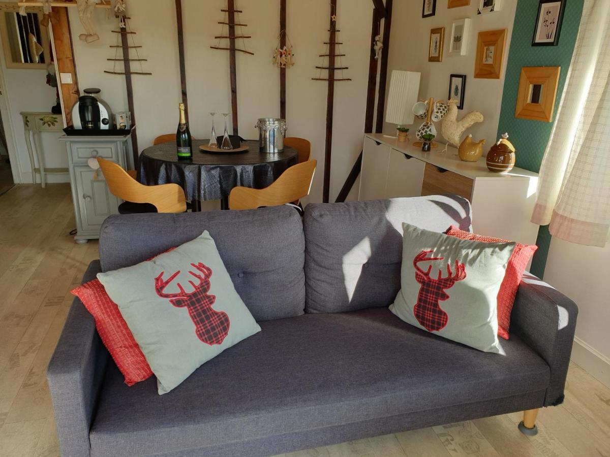 Chalet Le Logis Des Autre Vireux-Wallerand Esterno foto